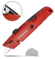Нож строительный алюминиевый WORKPRO красный WP213009